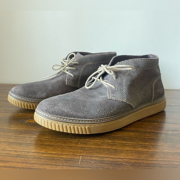 Johnston & Murphy, 11.5, mens gray suede lace up chukka boot like new condition - Picture 2 of 11